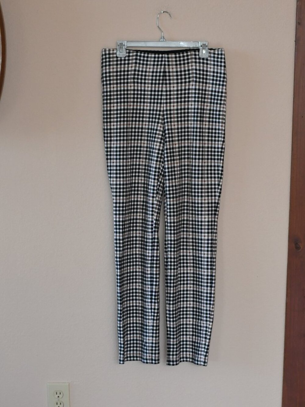 Nygard Luxe Slims Women's Black/White/Tan Plaid Slim Straight Pants Size L 14-16